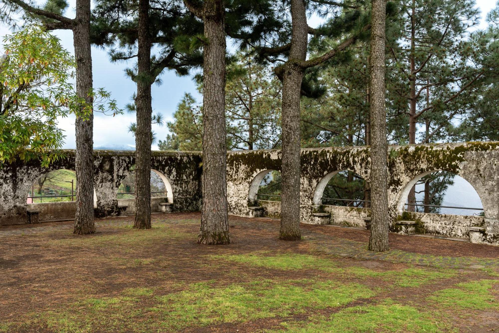 Отель Parador De Cruz De Tejeda Экстерьер фото